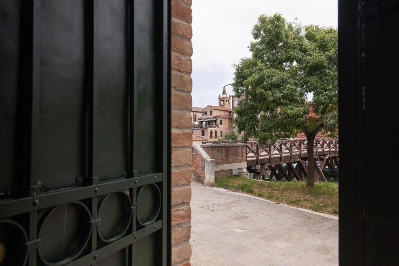 Residence Santa Marta By Halldis Venesia Bagian luar foto