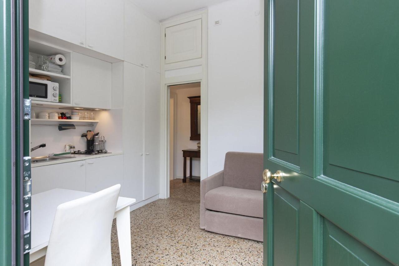 Residence Santa Marta By Halldis Venesia Bagian luar foto