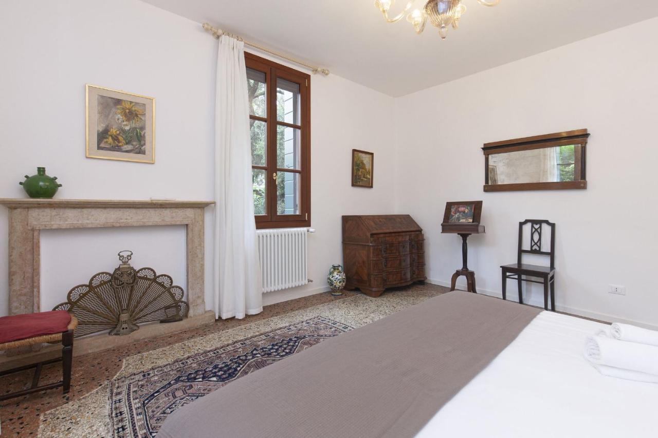 Residence Santa Marta By Halldis Venesia Bagian luar foto